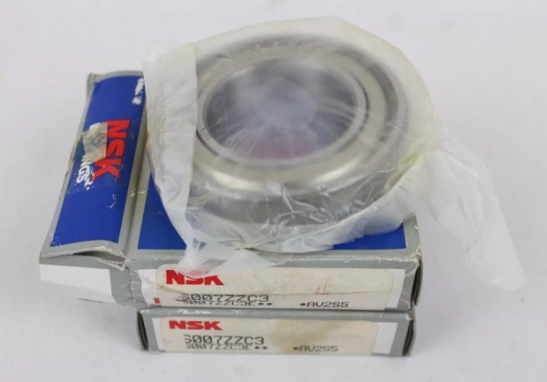 深沟球轴承，品牌：NSK，示例图片210